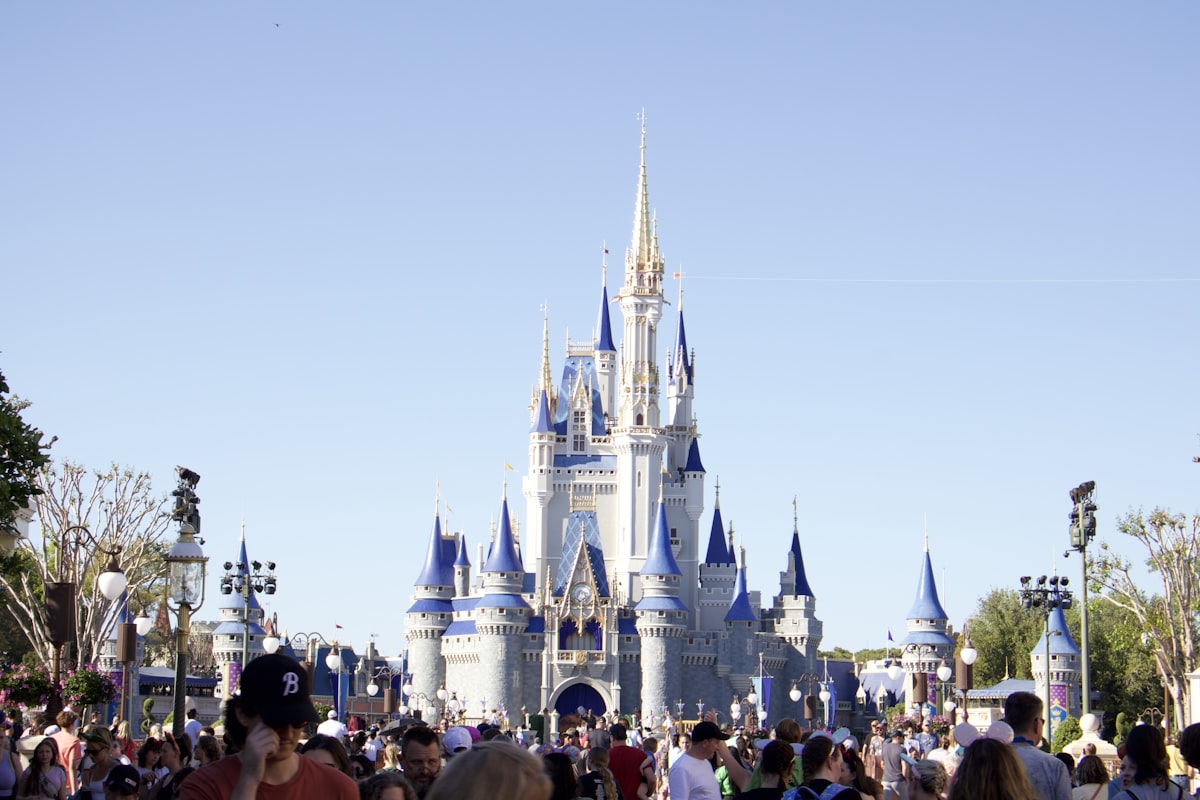 Cinderella castle at Magic Kingdom with crowds